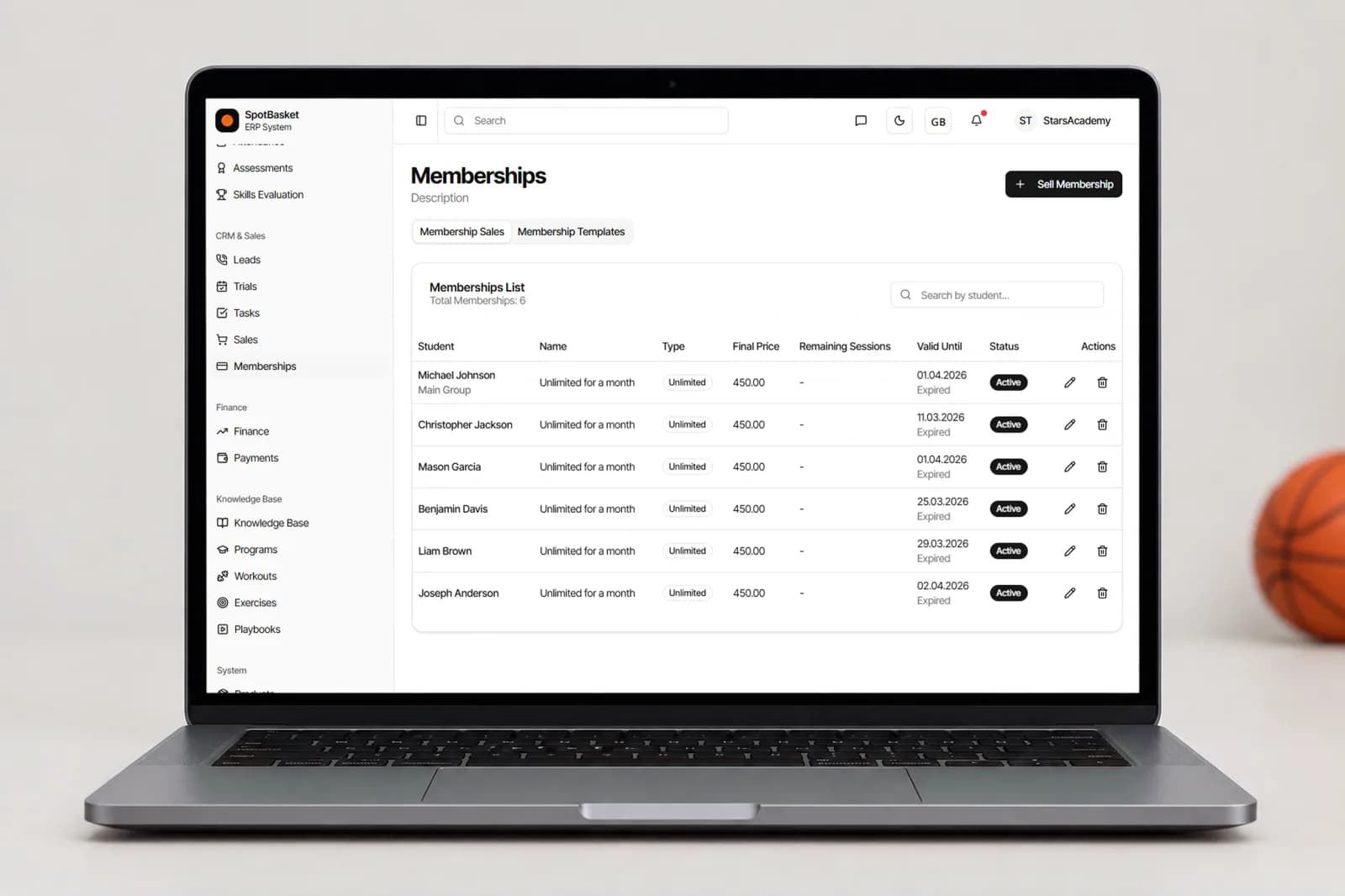 Membership templates with price, sessions and validity in SpotBasket sports club membership management