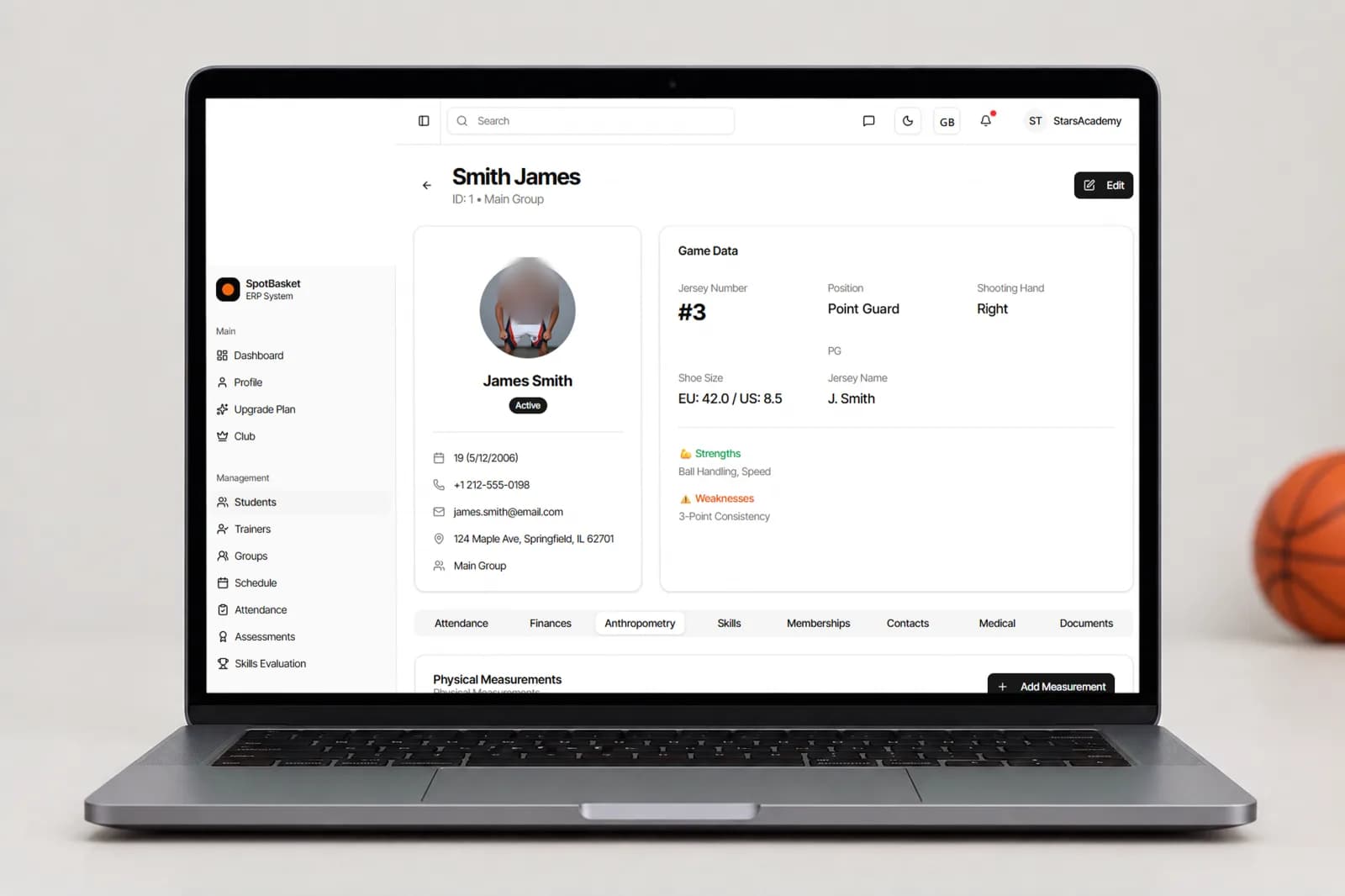 Basketball player development tracking with progress chart and skills radar in SpotBasket OS